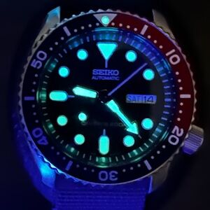 Seiko Automatic Watch with Blue and Red Bezel